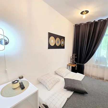 Apartament S12 Music Studio